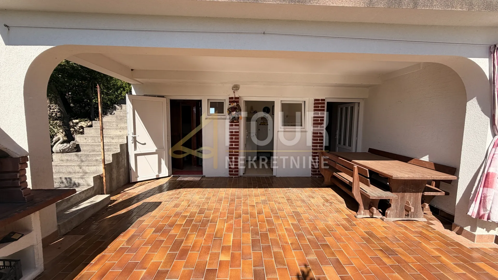 otok rab, kuća u nizu, 136m2 - slika 2