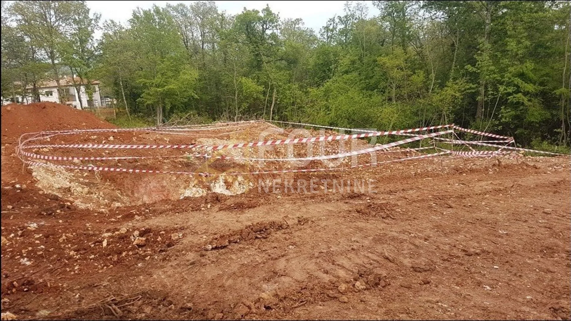 istra, raša, sveti bartul, zemljište 554m2 s pravomoćnom građevinskom dozvolom - slika 4