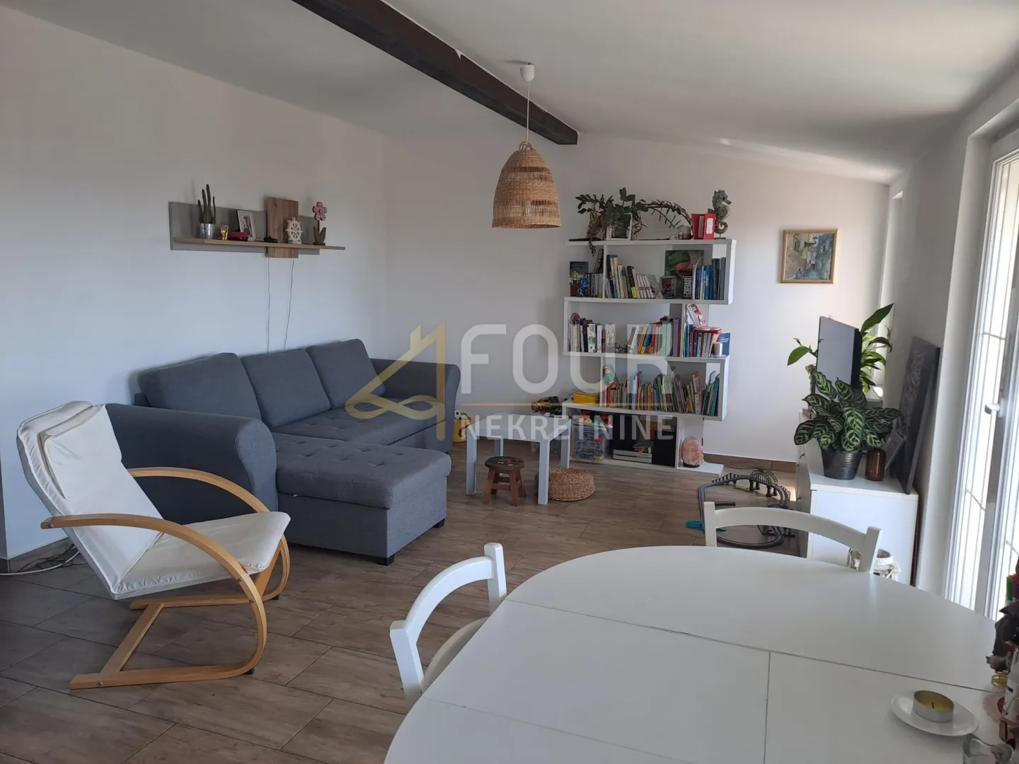 kastav, 76.50m2, 2s+db, terasa, pogled na more - slika 3