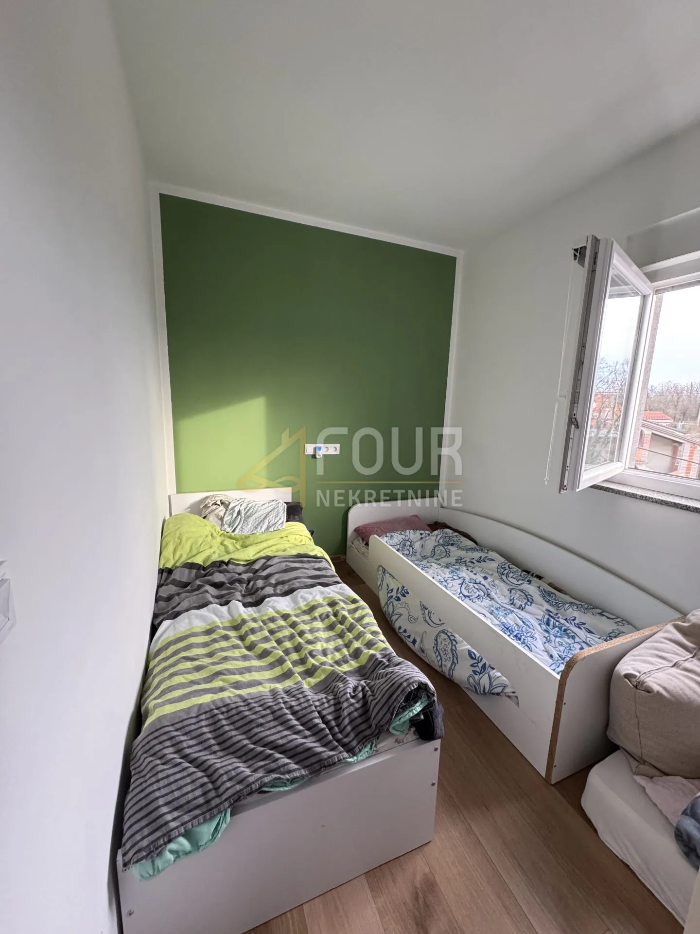 viškovo, 60.01m2, 2s+db, lođa, pogled na more - slika 9