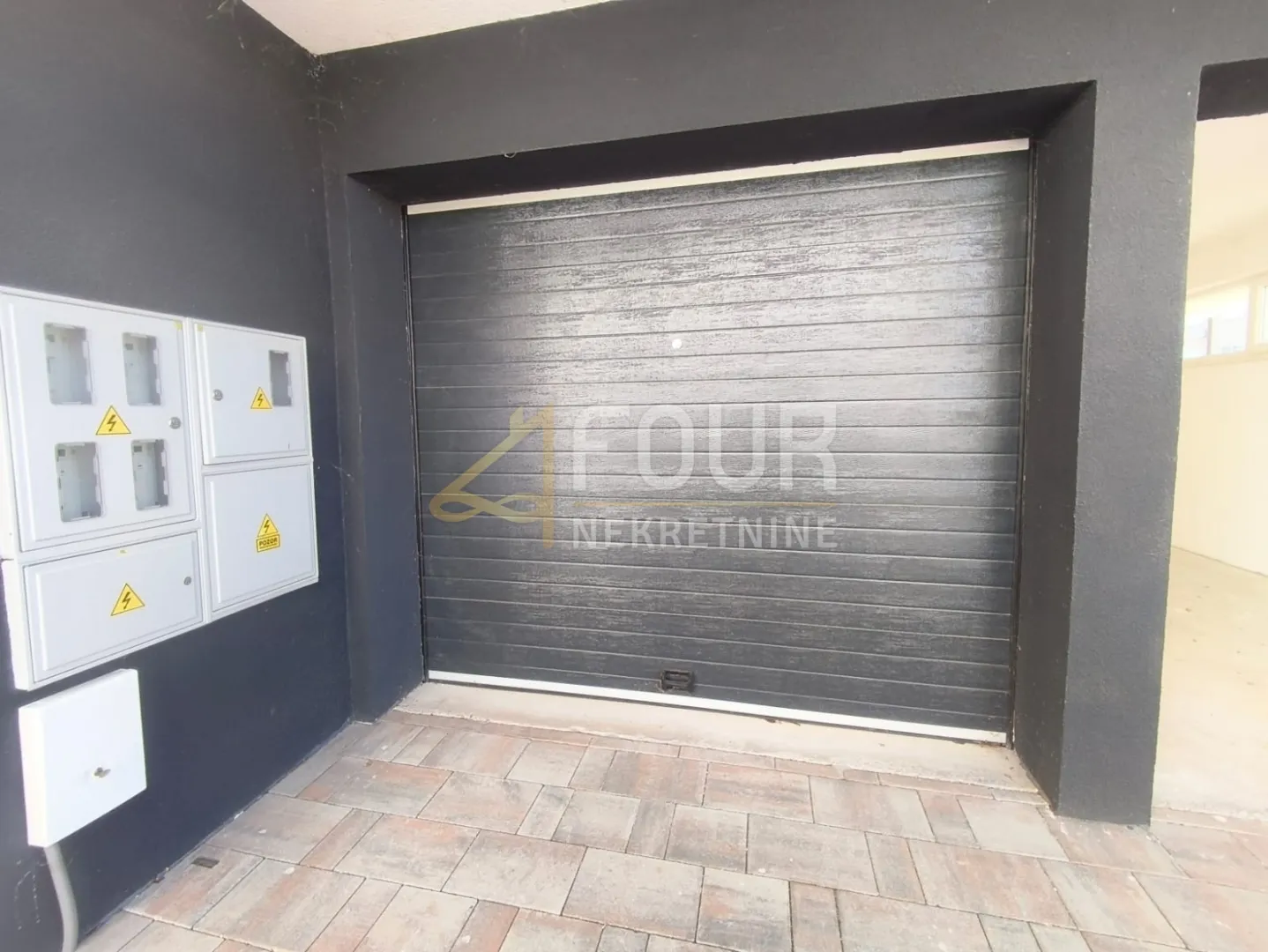 istra, medulin, novogradnja, 1s+db, balkon, garaža 19m2 - slika 10