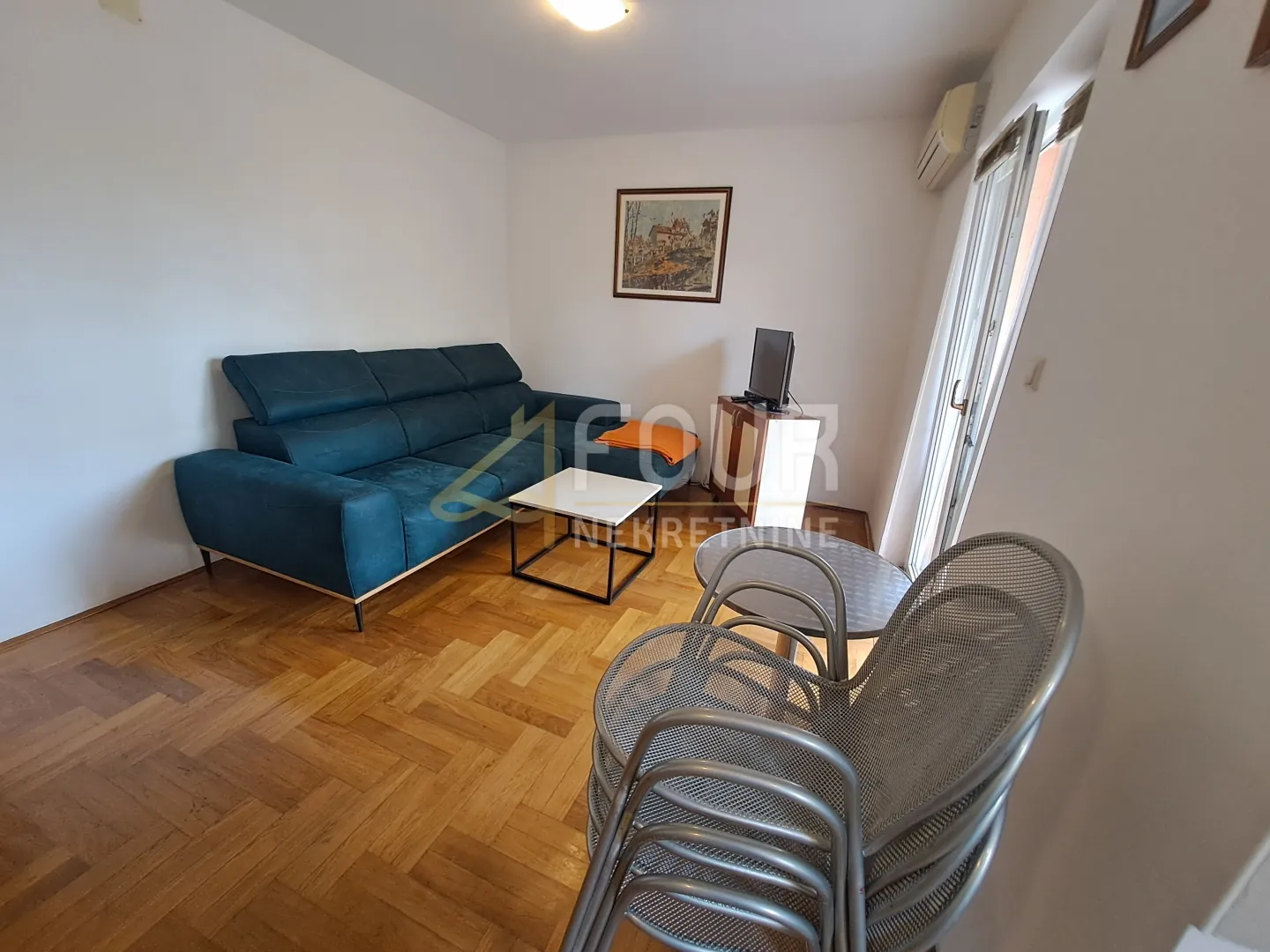otok krk, malinska, 61m2, 2s+db, terasa, okućnica - slika 3
