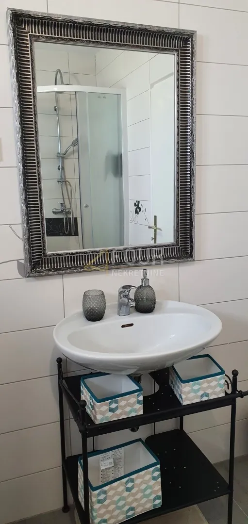 otok krk, 2s+db, 194.2m2, terasa, balkon, garaža - slika 19