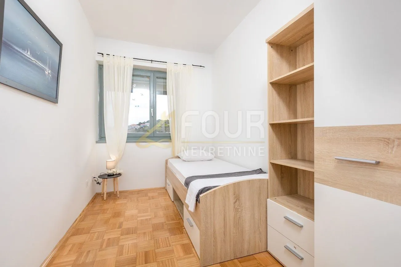 otok krk, vrbnik, 89.01m2, 3s+db, lođa - slika 7