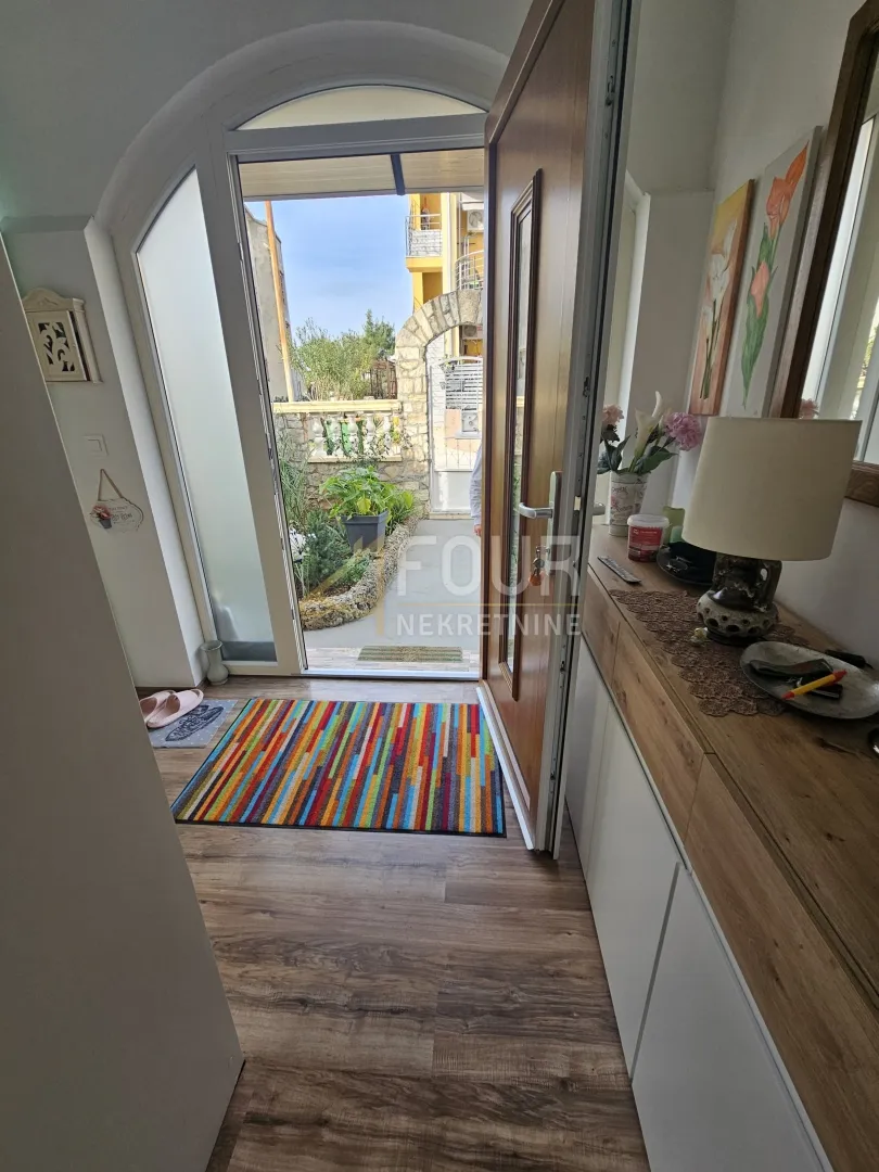 šibenik, vodice, samostojeća kuća, 220m2 - slika 9