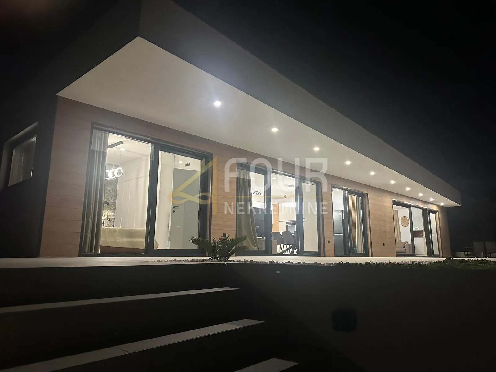istra, labin, novogradnja, kuća s dva stana i bazenom - slika 29
