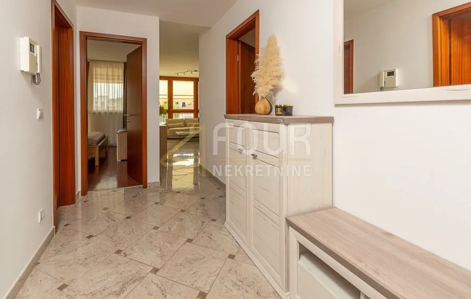 istra, rovinj, 69.60m2, 2s+db, lođa, garažno parkirno mjesto - slika 9