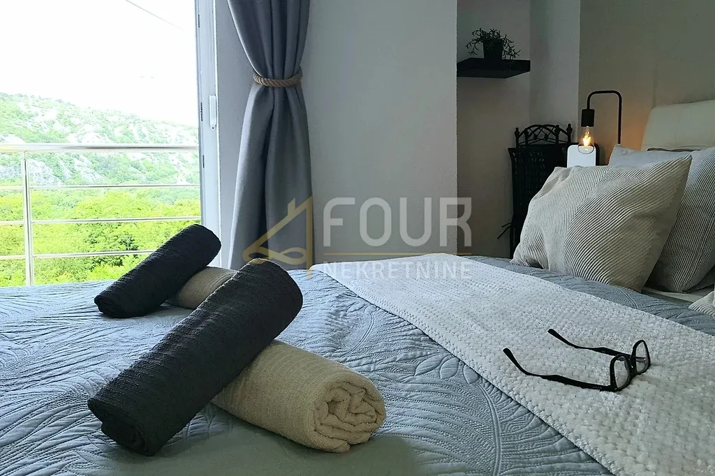 bribir, kuća s bazenom, 175m2 - slika 10
