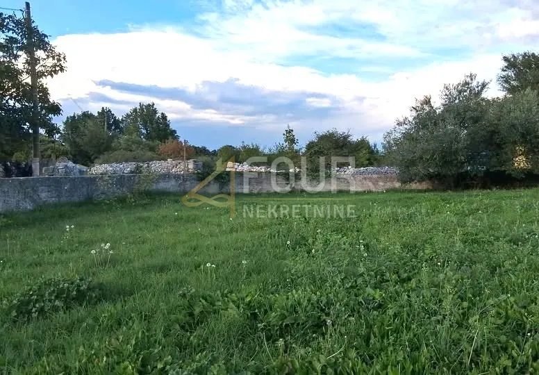 istra, svetvinčenat - okolica, samostojeća kuća s bazenom - slika 7