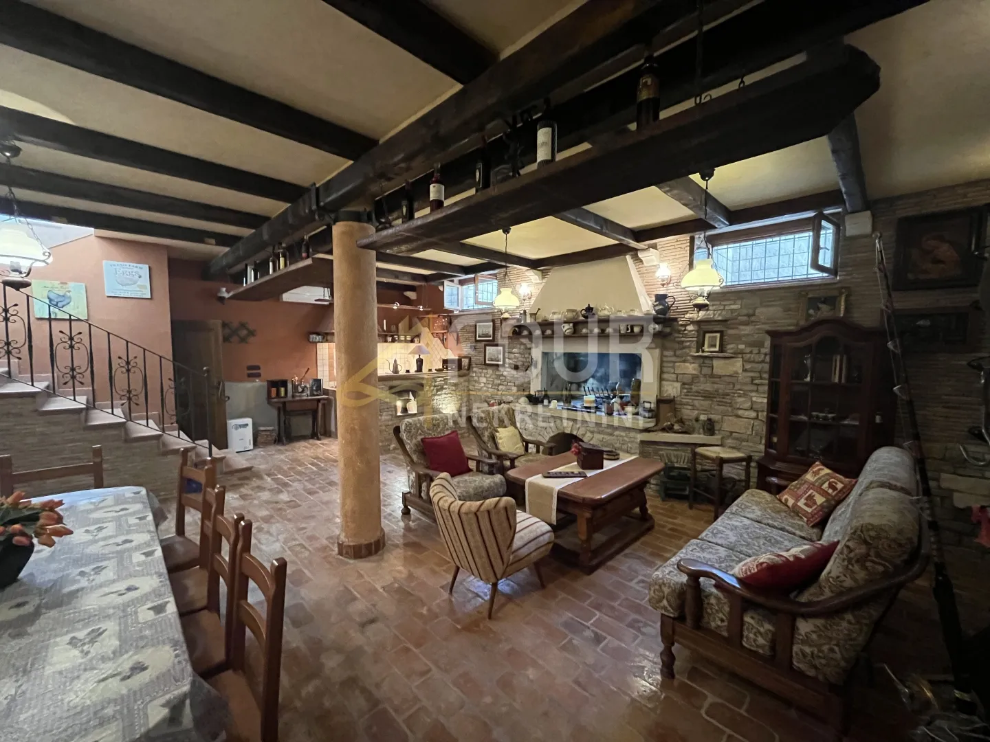 istra, rovinj, 1s+db s uređenom konobom i terasom - slika 2