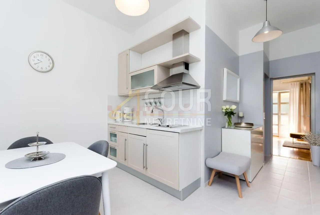 otok krk, malinska, kuća s bazenom i 9 apartmana - slika 16