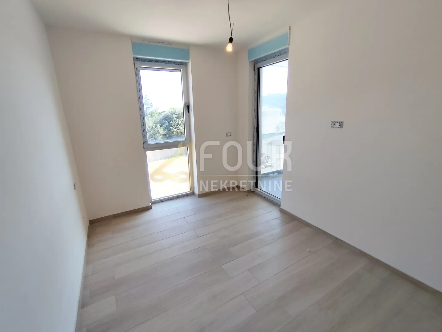 istra, ližnjan, novogradnja, 2s+db, lođa - slika 4
