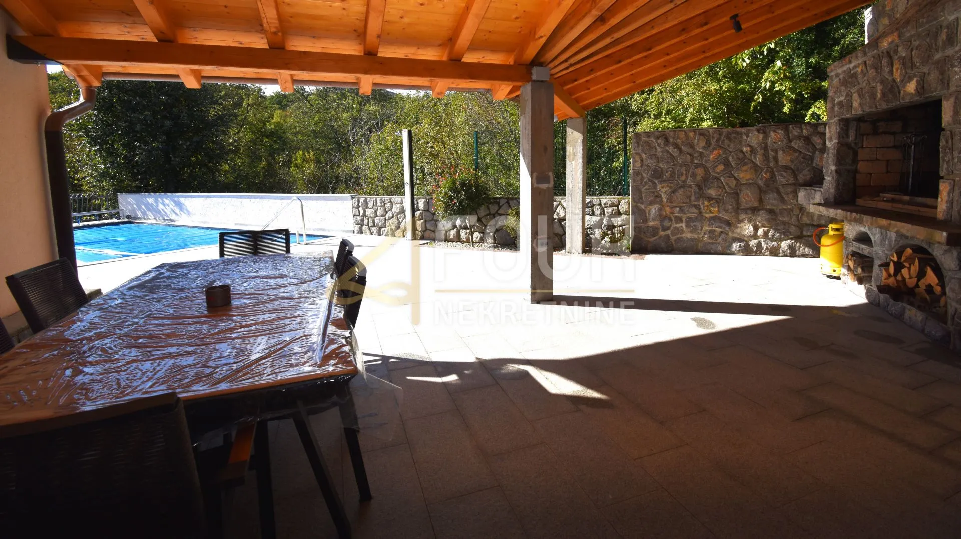 matulji, prekrasna vila s bazenom - slika 2