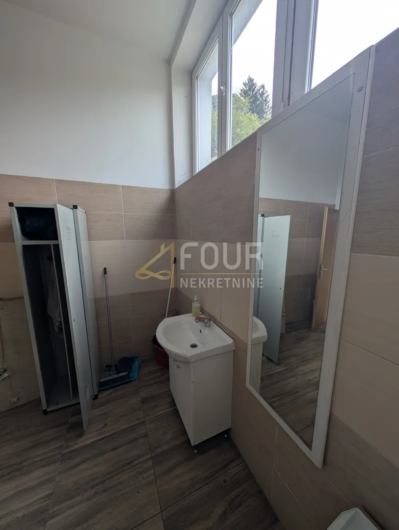klana, 115m2, poslovni prostor - hala+ured - slika 8