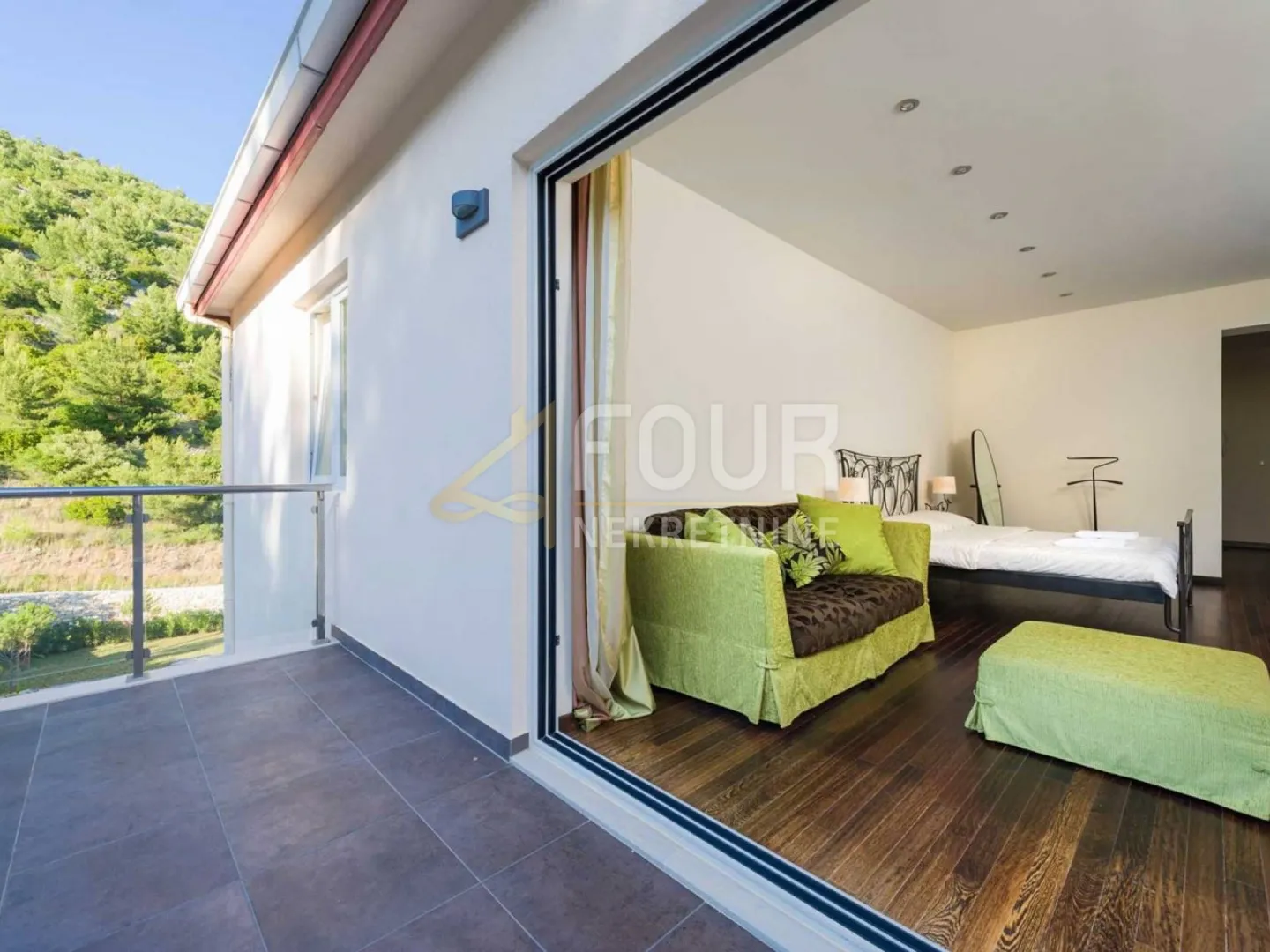 otok korčula, vila s bazenom - prvi red do mora ! - slika 38