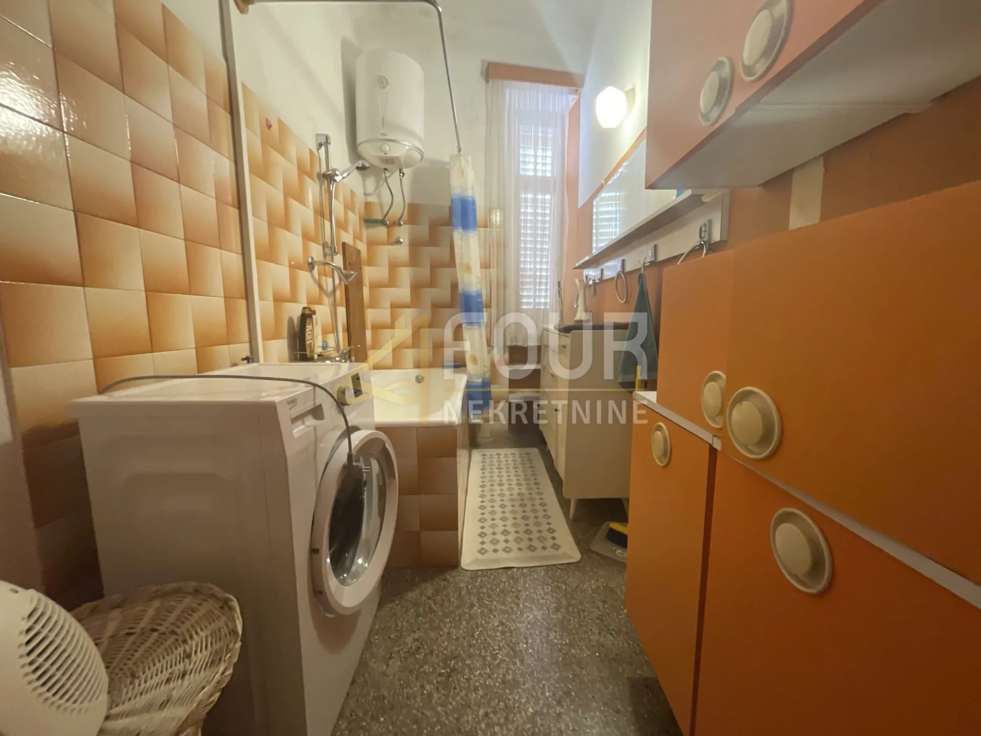 najam, lovran, 120m2, 3s+db, 2 balkona i terasa, pogled na more - slika 11