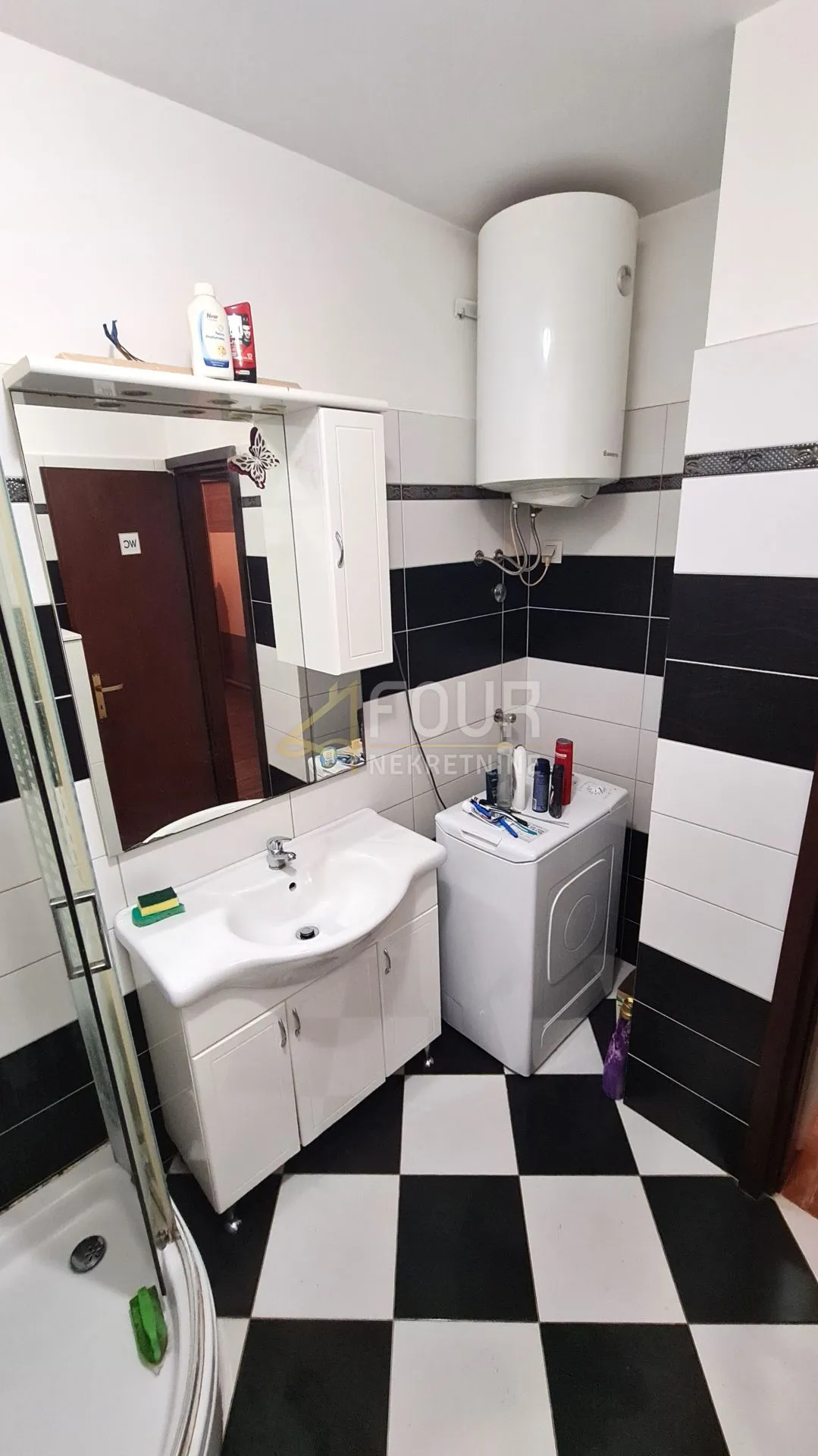 istra, rovinj, etaža s dva stana, 140m2, okućnica - slika 19