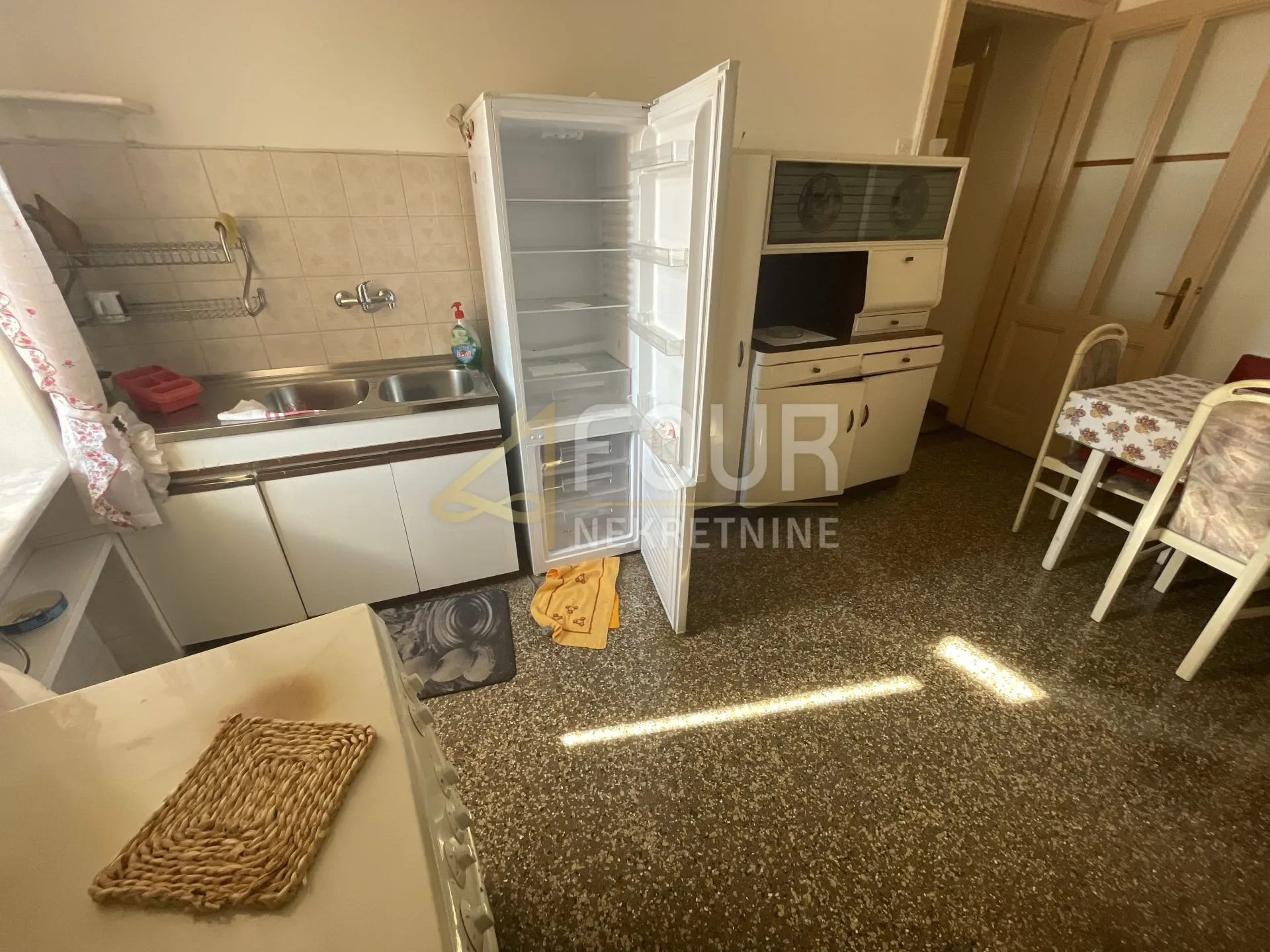 najam, lovran, 120m2, 3s+db, 2 balkona i terasa, pogled na more - slika 5