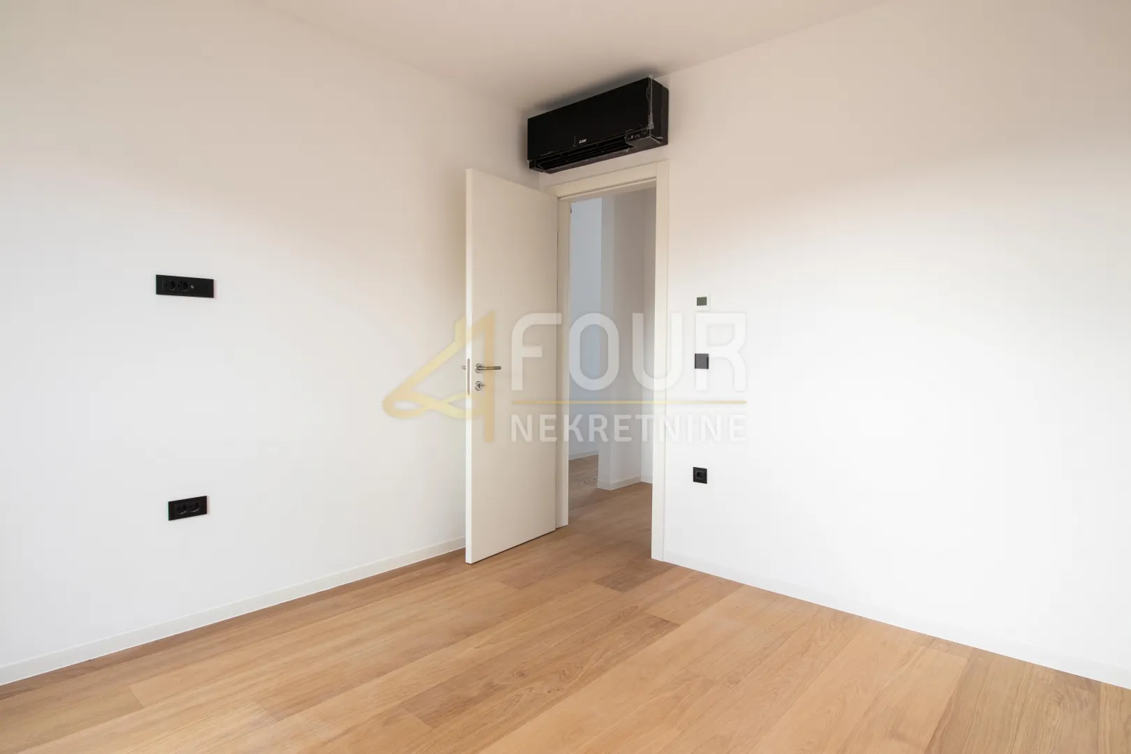 rijeka, kantrida, penthouse 3s+db s krovnom terasom, 164.82m2 - slika 22