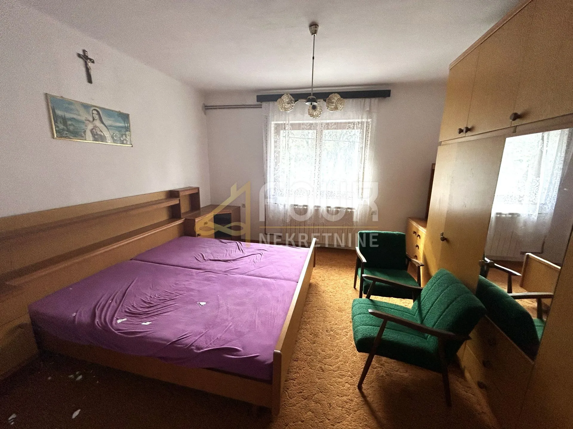 Gorski kotar, Čabar - okolica, samostojeća kuća + gospodarska zgrada, 240m2