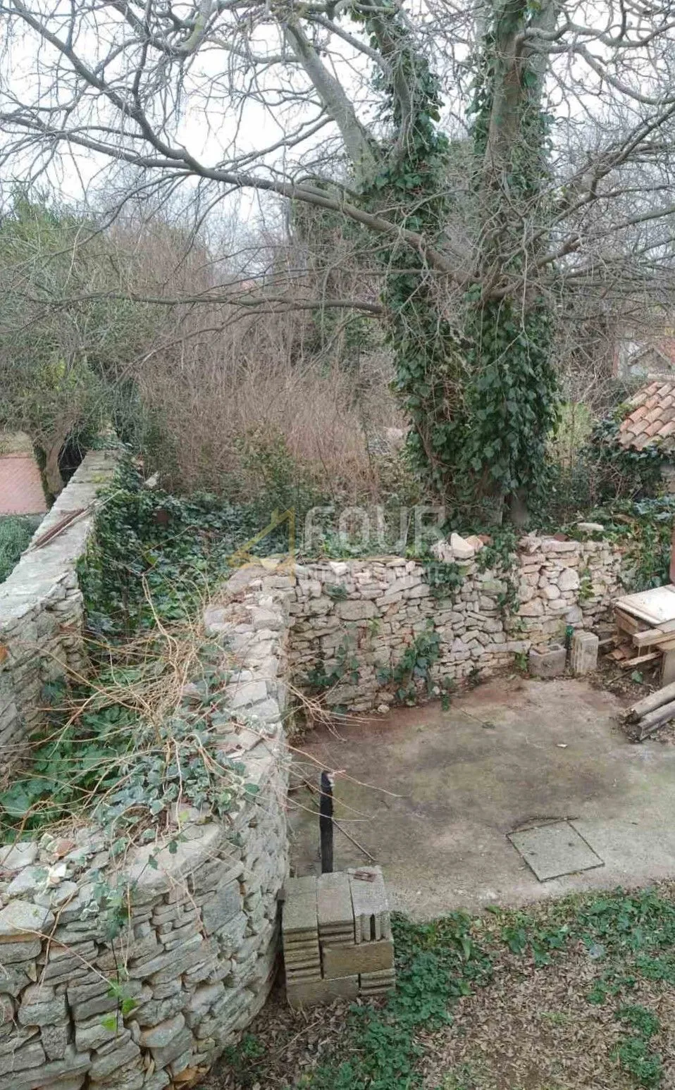 istra, šišan, autohtona istarska kamena kuća - slika 2