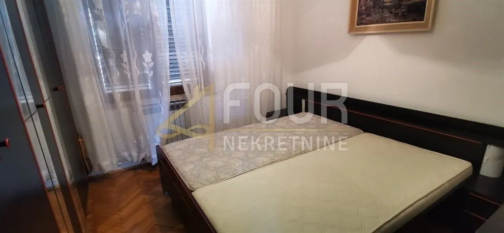 podhum, samostojeća kuća 200m2, 2 garaže, okućnica - slika 4
