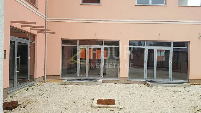 najam, istra, rovinj, poslovna zgrada - slika 5