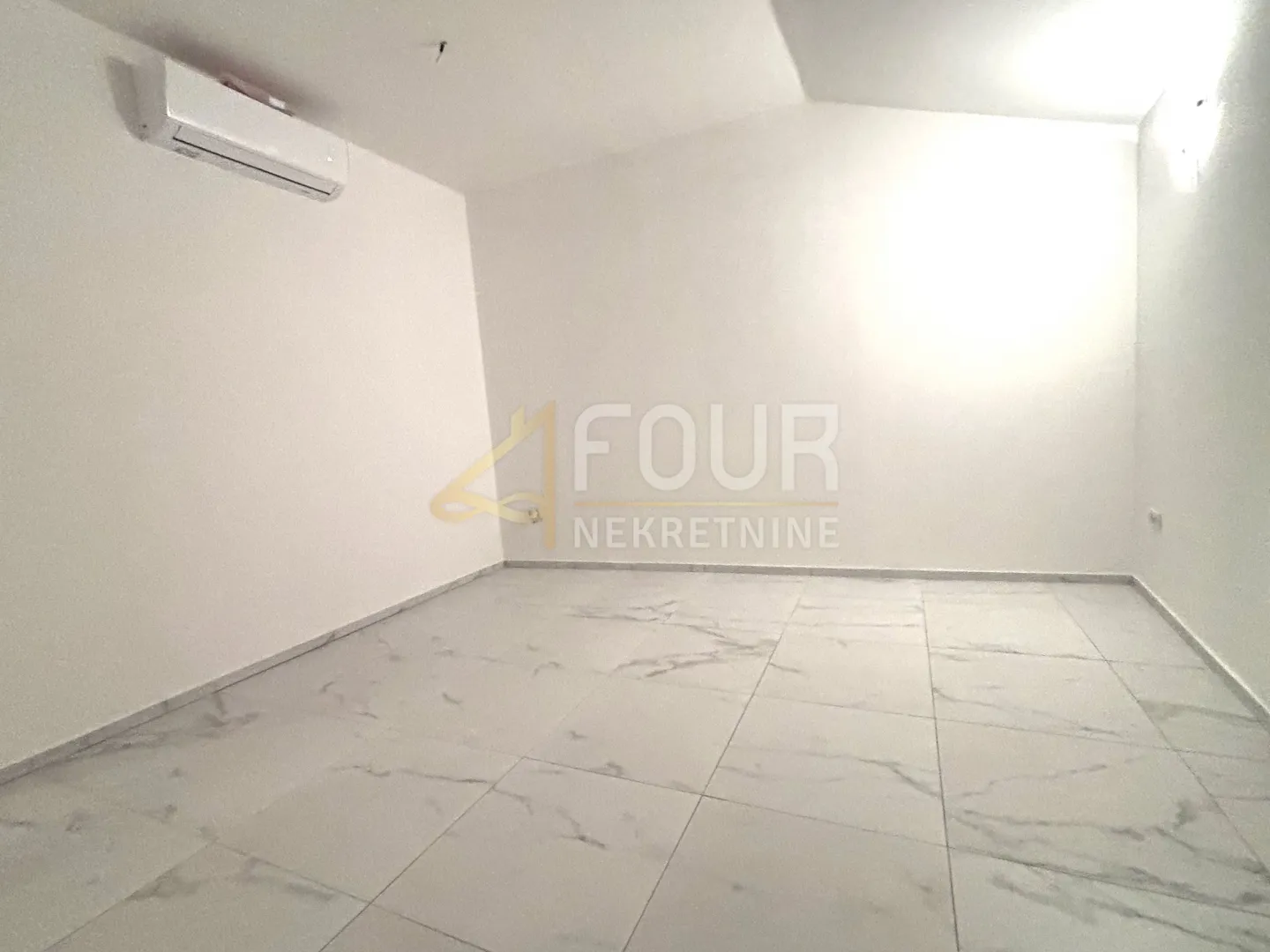 novi vinodolski, dvojna kuća 174m2 - slika 3
