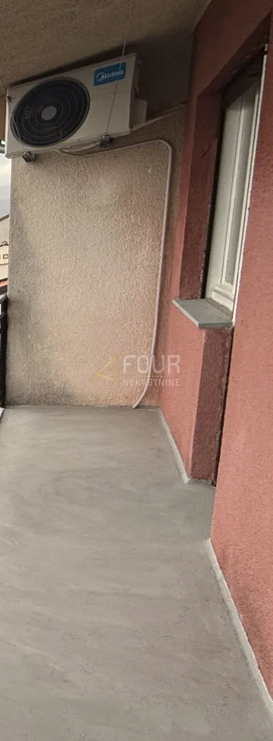 rijeka, marčeljeva draga, 2s+db i garsonijera, pogled na more - slika 12