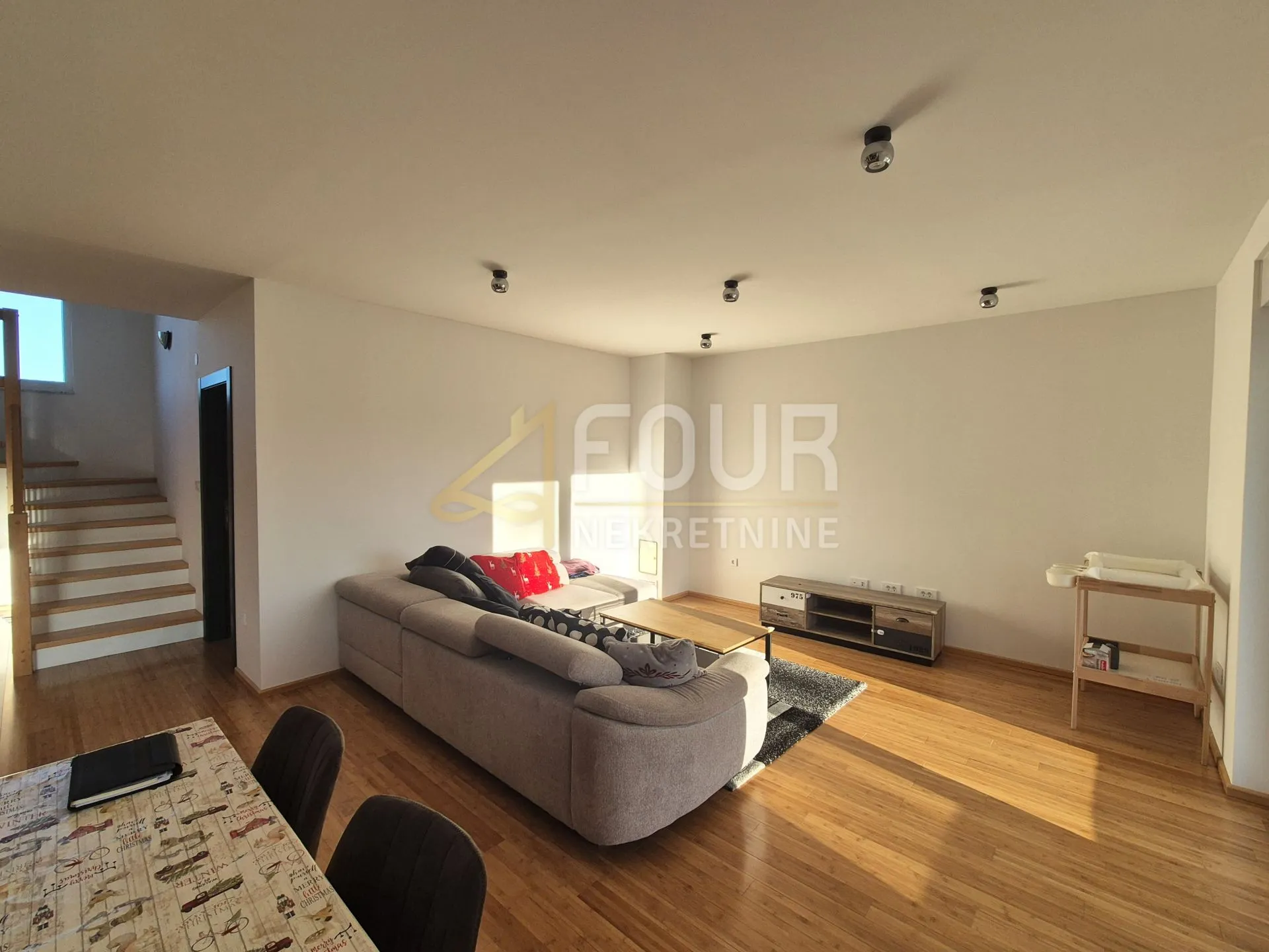 otok krk, vrbnik, kuća s pogledom na more, 152m2, terasa - slika 2