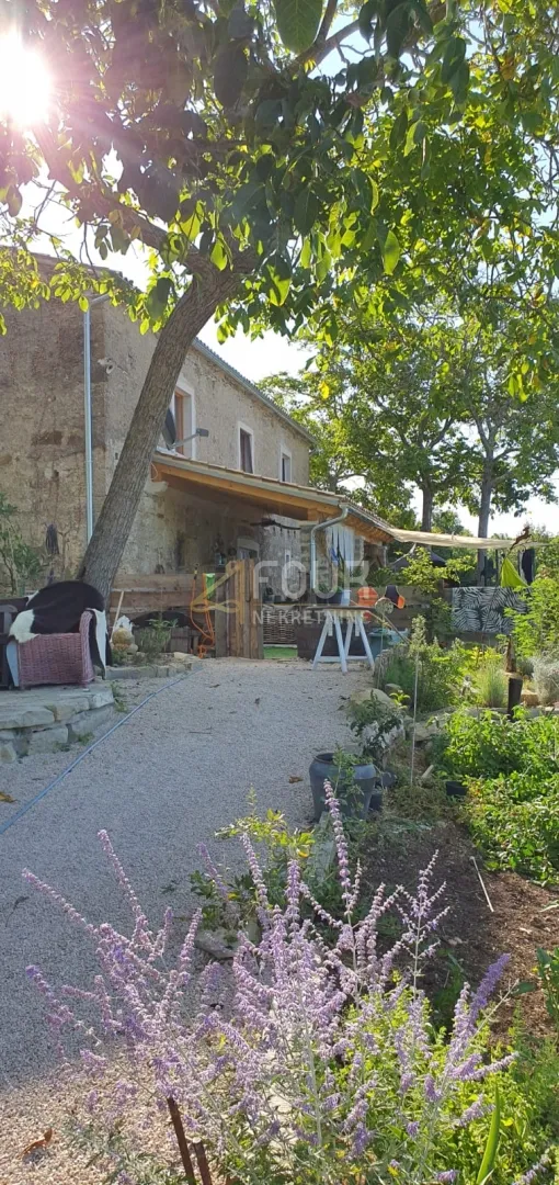 istra, cerovlje - okolica, imanje od 3.369m2 - dvije kamene kuće - slika 5