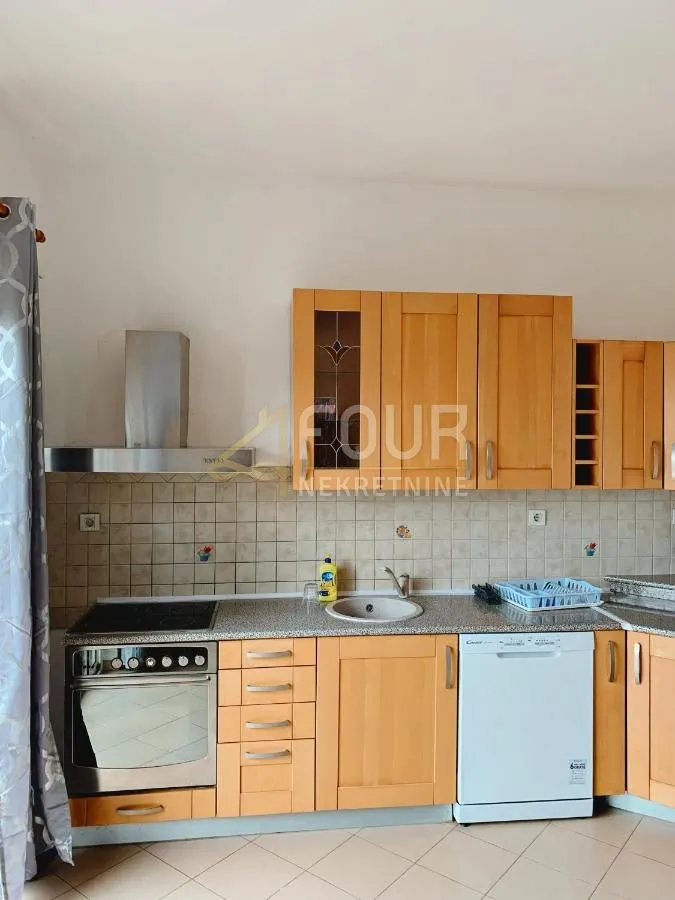 opatija, ičići, kuća s 5 stanova, 220m od mora - slika 2