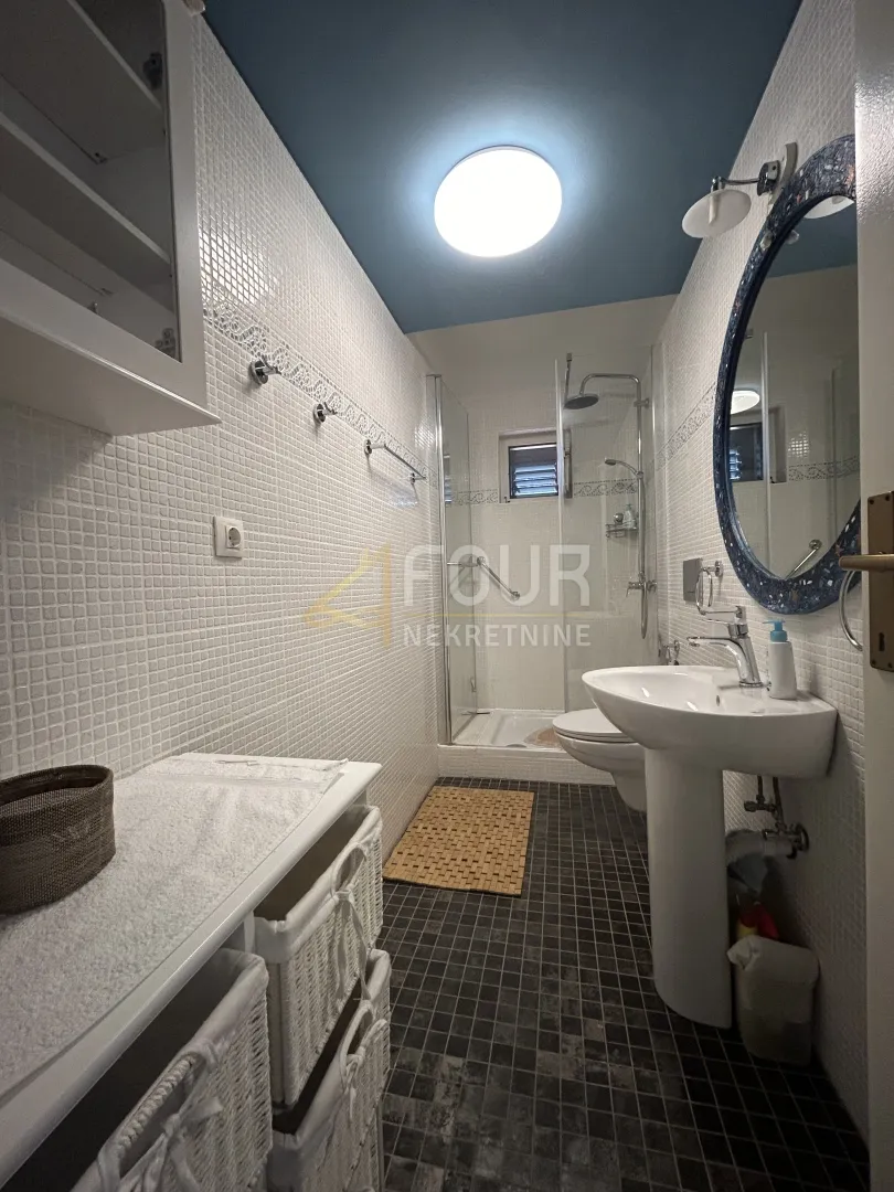 otok krk, dobrinj - okolica, samostojeća kuća s bazenom, 104m2 - slika 29