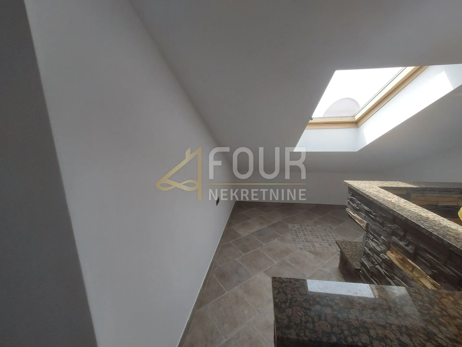 rijeka, drenova, 220.64m2, u naravi 2 stana, novogradnja - slika 10