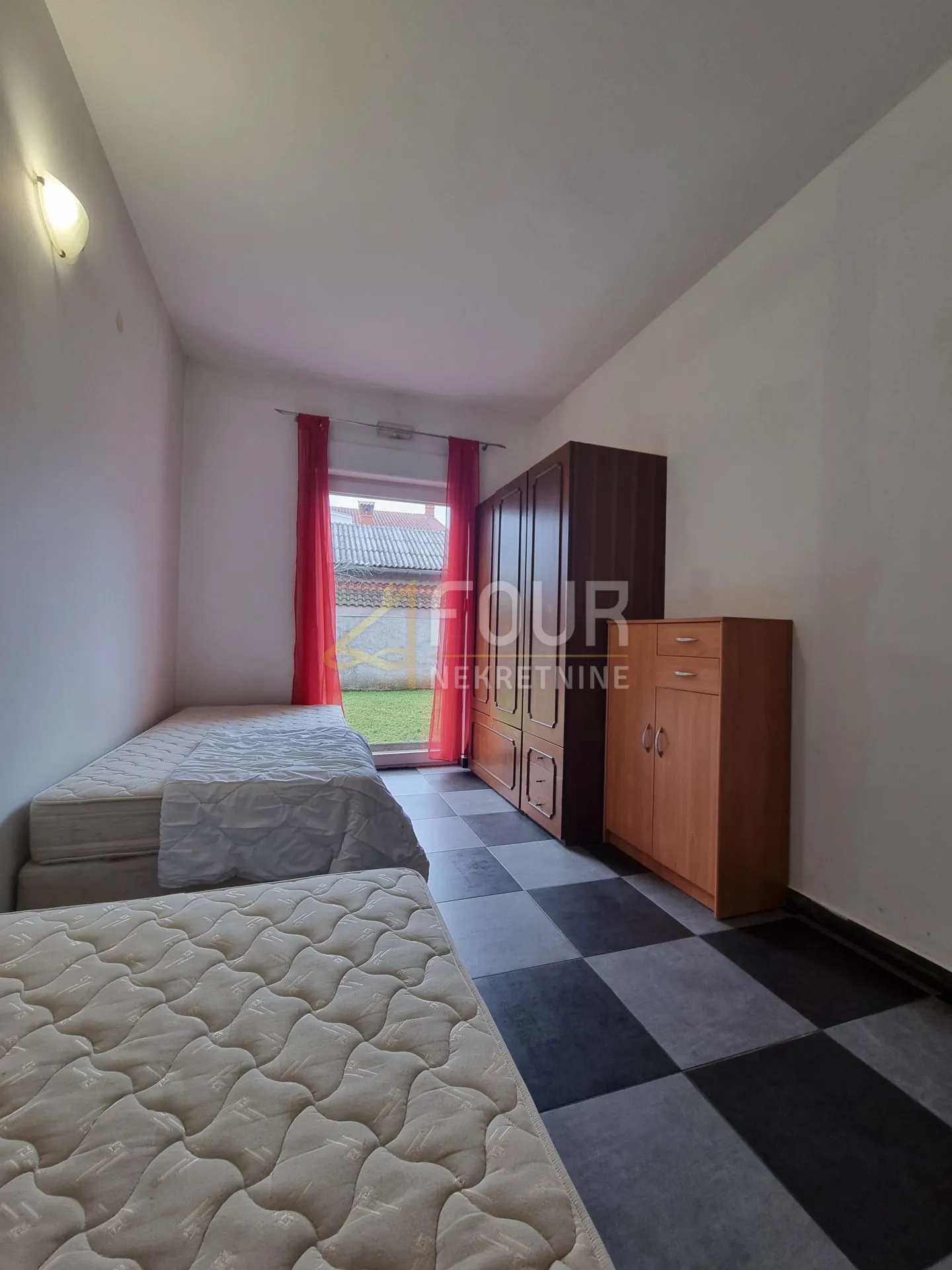 dražice, 77.70m2, u naravi stan 2s+db, lođa - slika 6