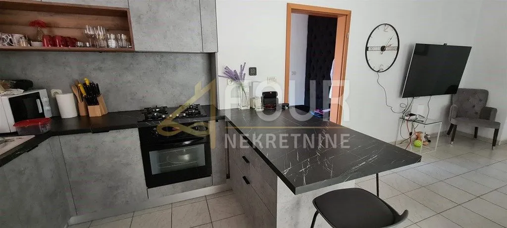 pakoštane, 2s+db, balkon, pogled na more i jezero - slika 2
