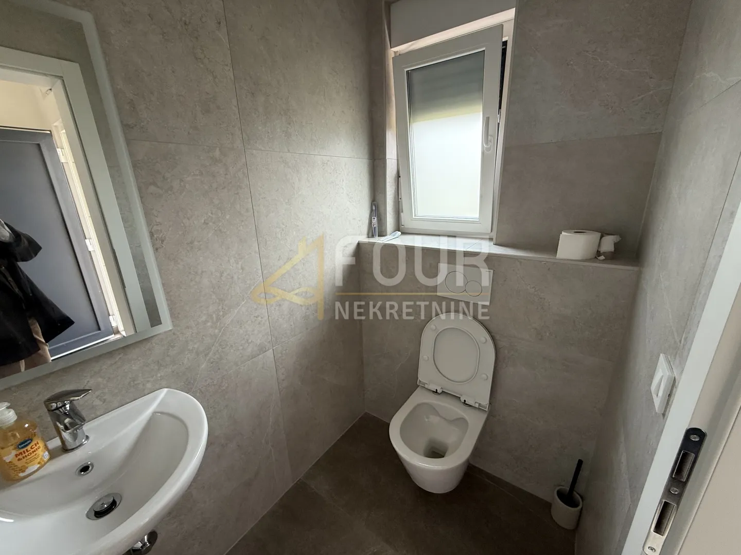 istra, sveti lovreč - okolica, kuća 346m2, balkon, terasa - slika 20