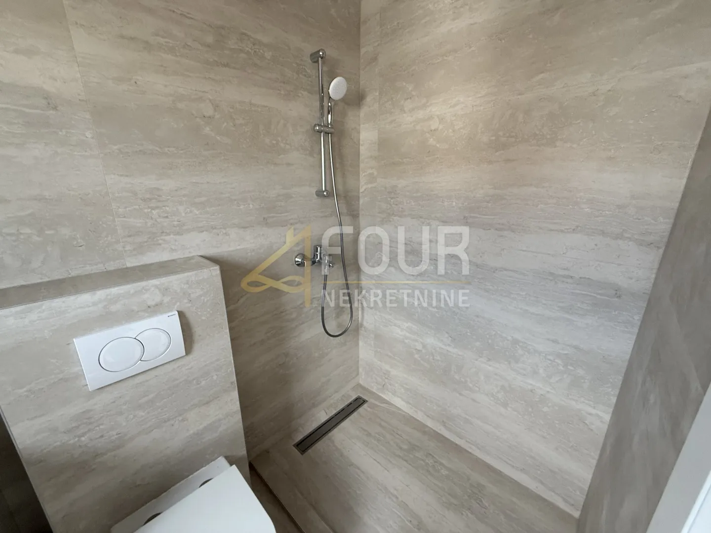 istra, poreč, 4s+db stan s terasom 168,14m2 - slika 21