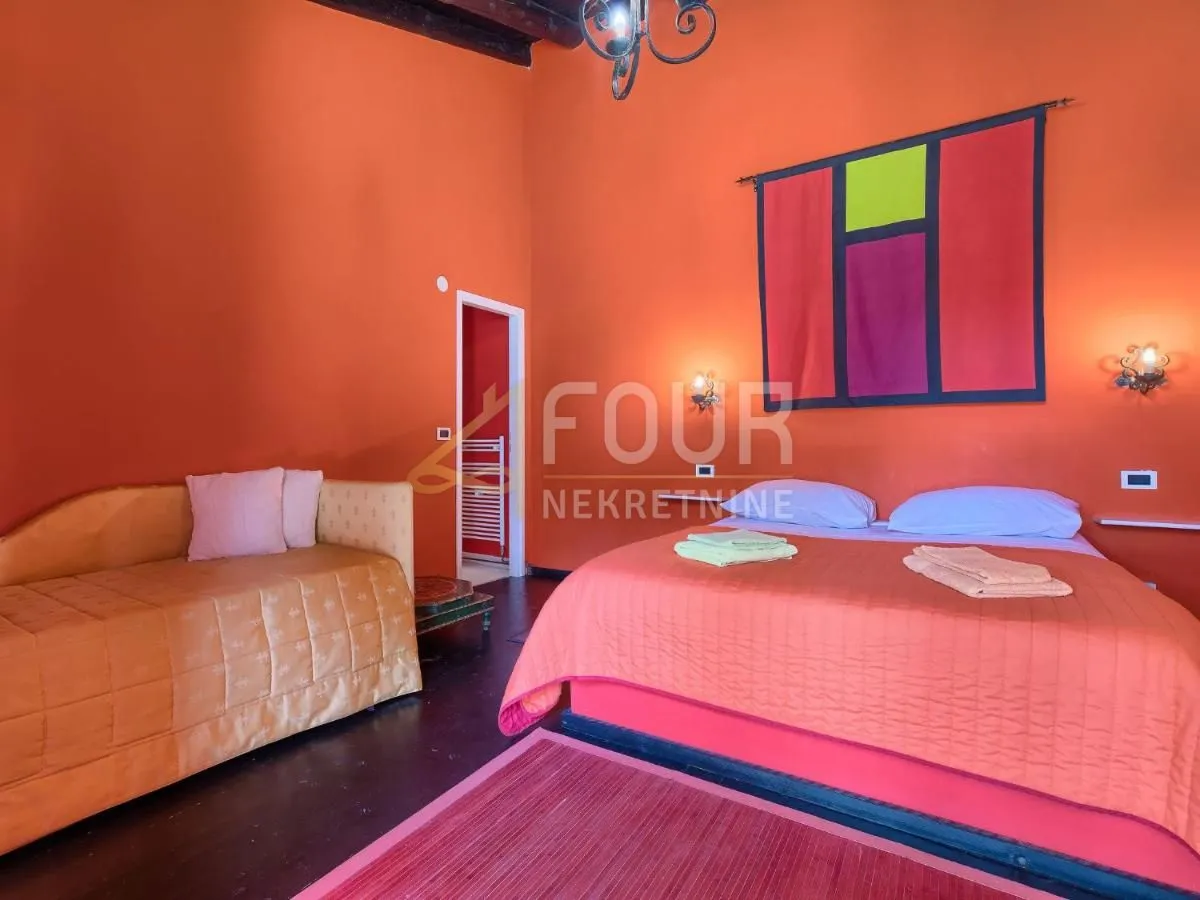 istra, umag, 1. red do mora, vila s bazenom - slika 17