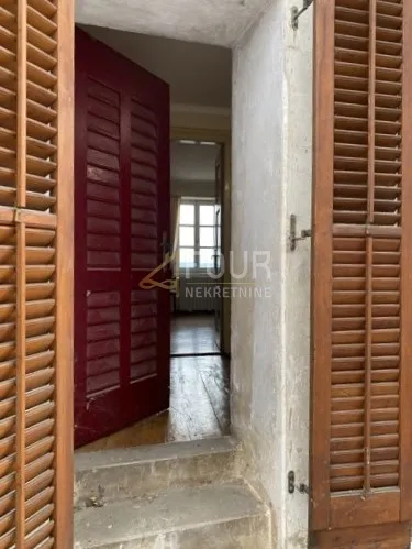 novi vinodolski, kuća 1. red do mora, 87m2 - slika 8