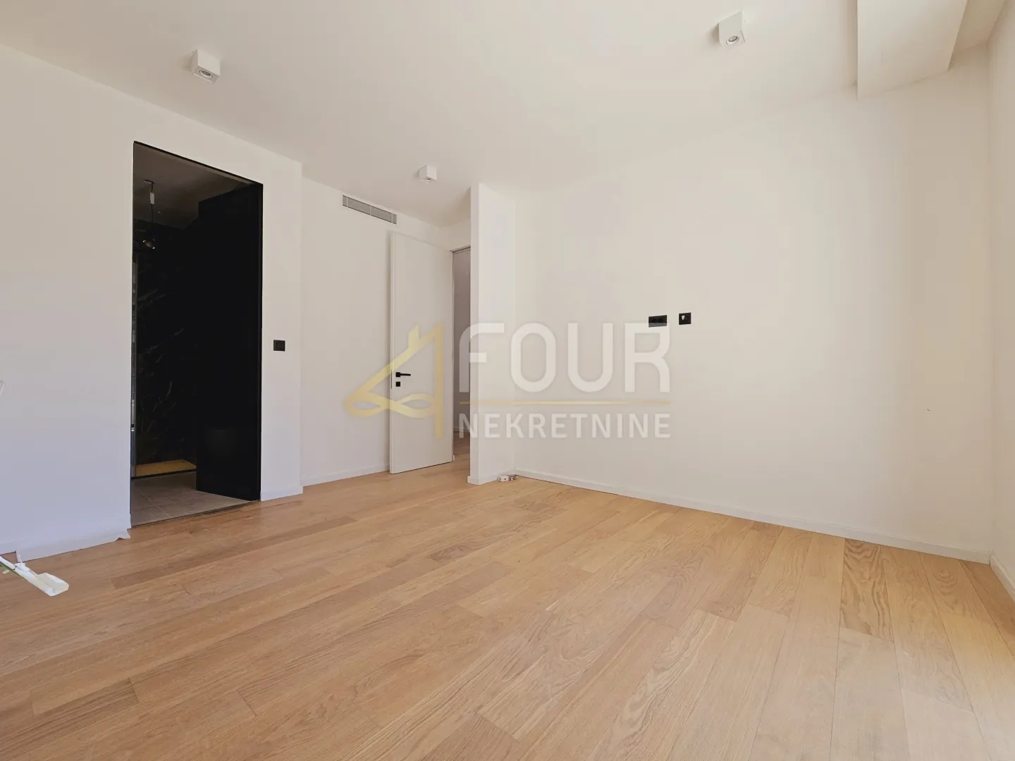 opatija, novogradnja, 238.01m2, dvoetažni 4s+db, bazen i okućnica - slika 9
