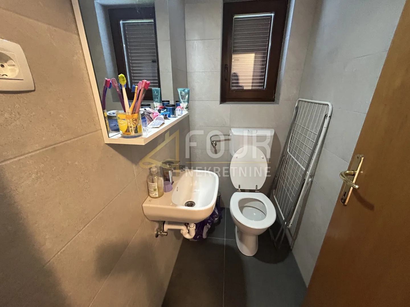 otok krk, baška - okolica, 108.28m2, 3s+db, bazen na korištenje - slika 21