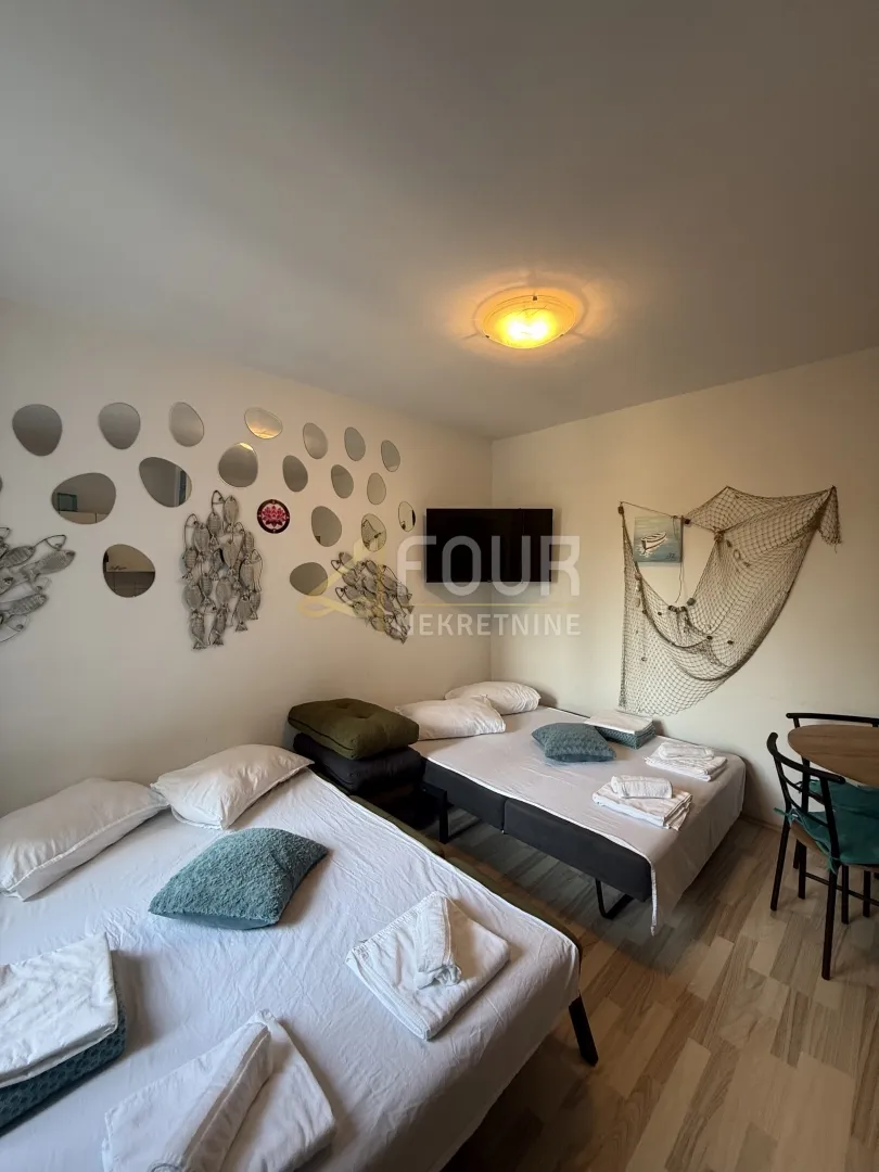novi vinodolski, garsonijera, 24m2 - slika 5