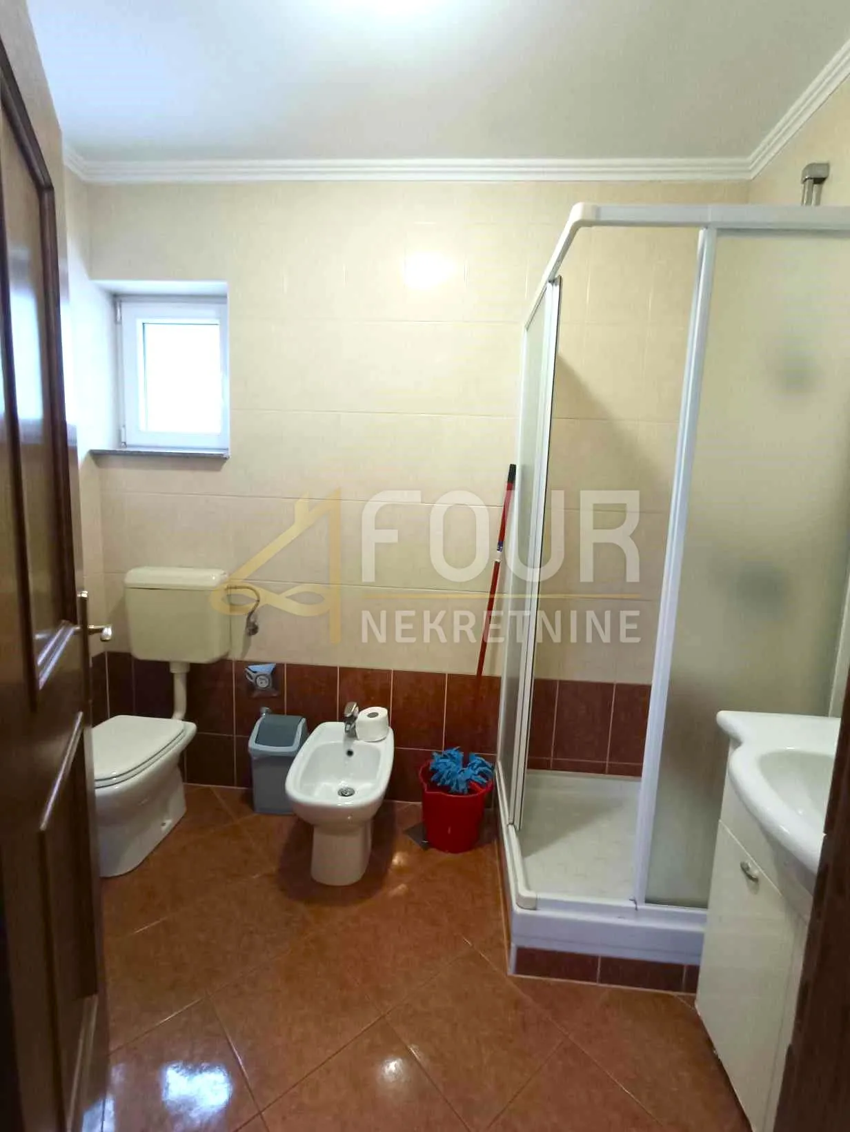 opatija, vila s 15 stanova, 400m od mora! - slika 15