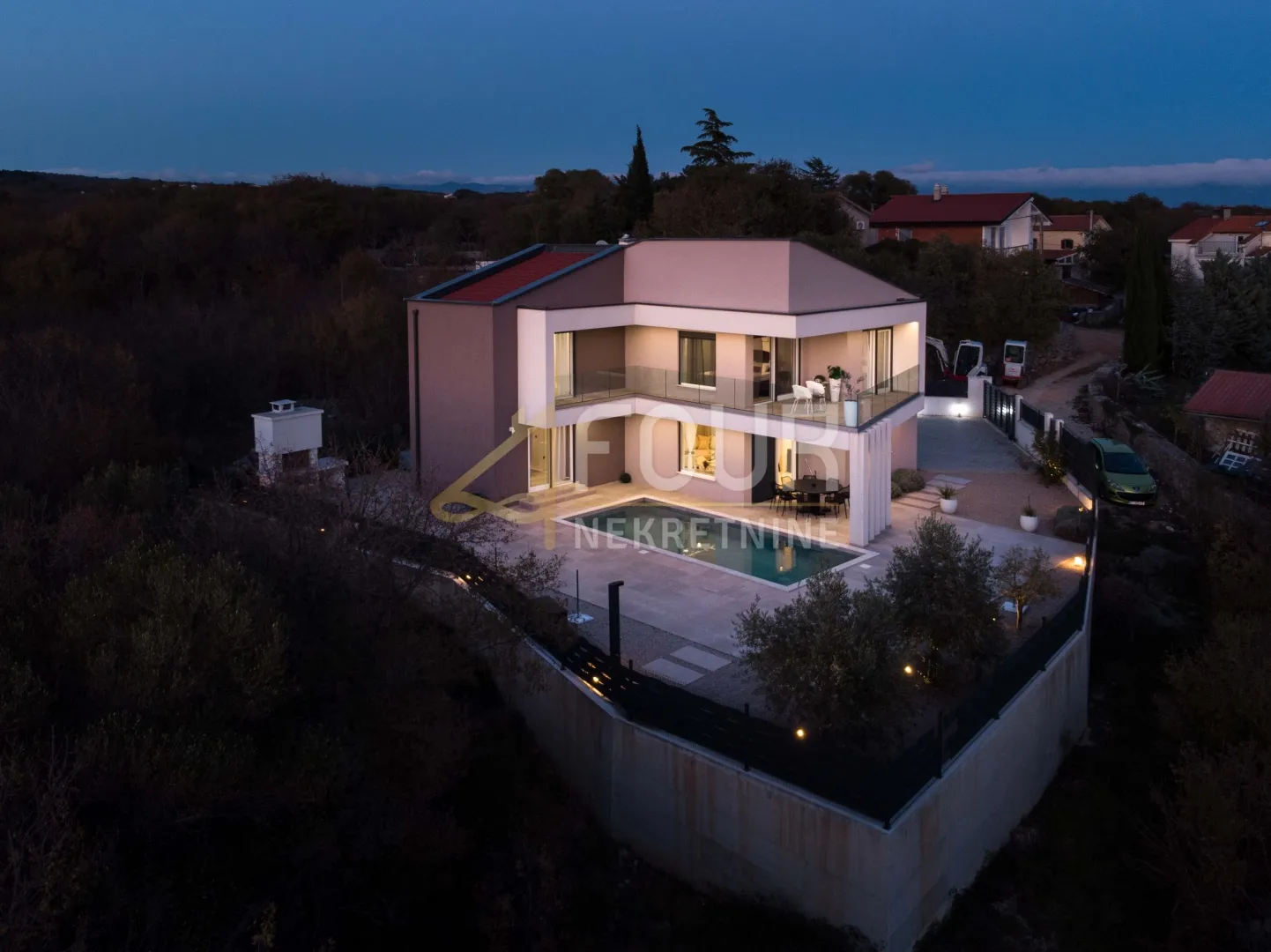 otok krk, vrbnik - okolica, samostojeća kuća s bazenom - slika 4