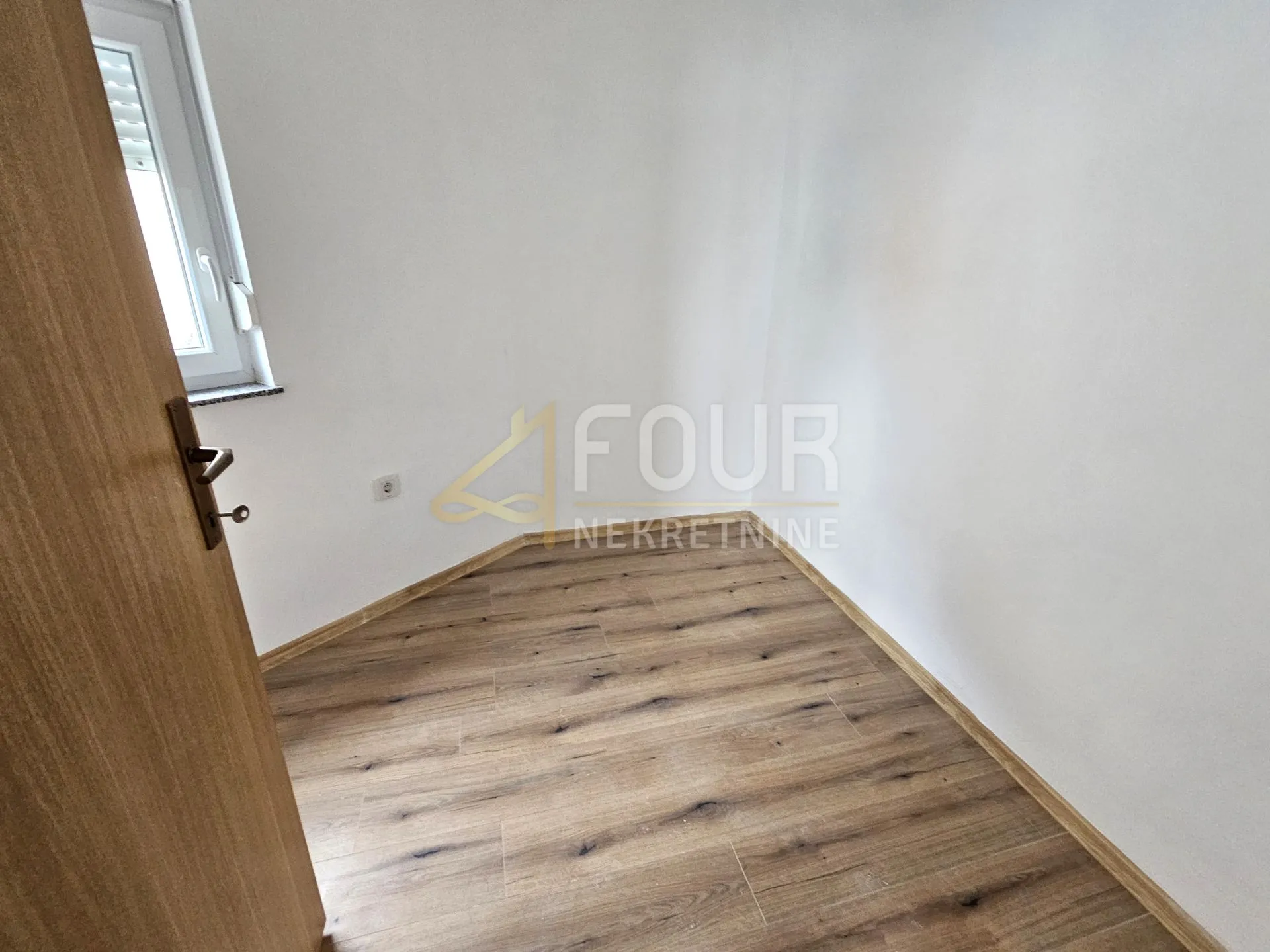 otok krk, šilo, novogradnja, 44.20m2, 1s+db, lođa, pogled na more - slika 14