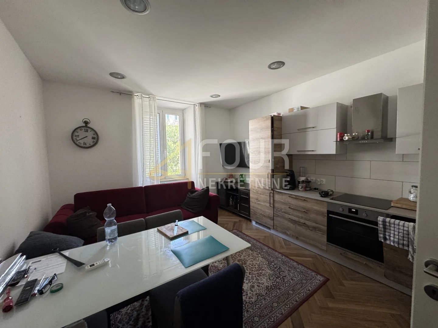 istra, pula - centar, 95.47m2 u naravi 3 apartmana - slika 7