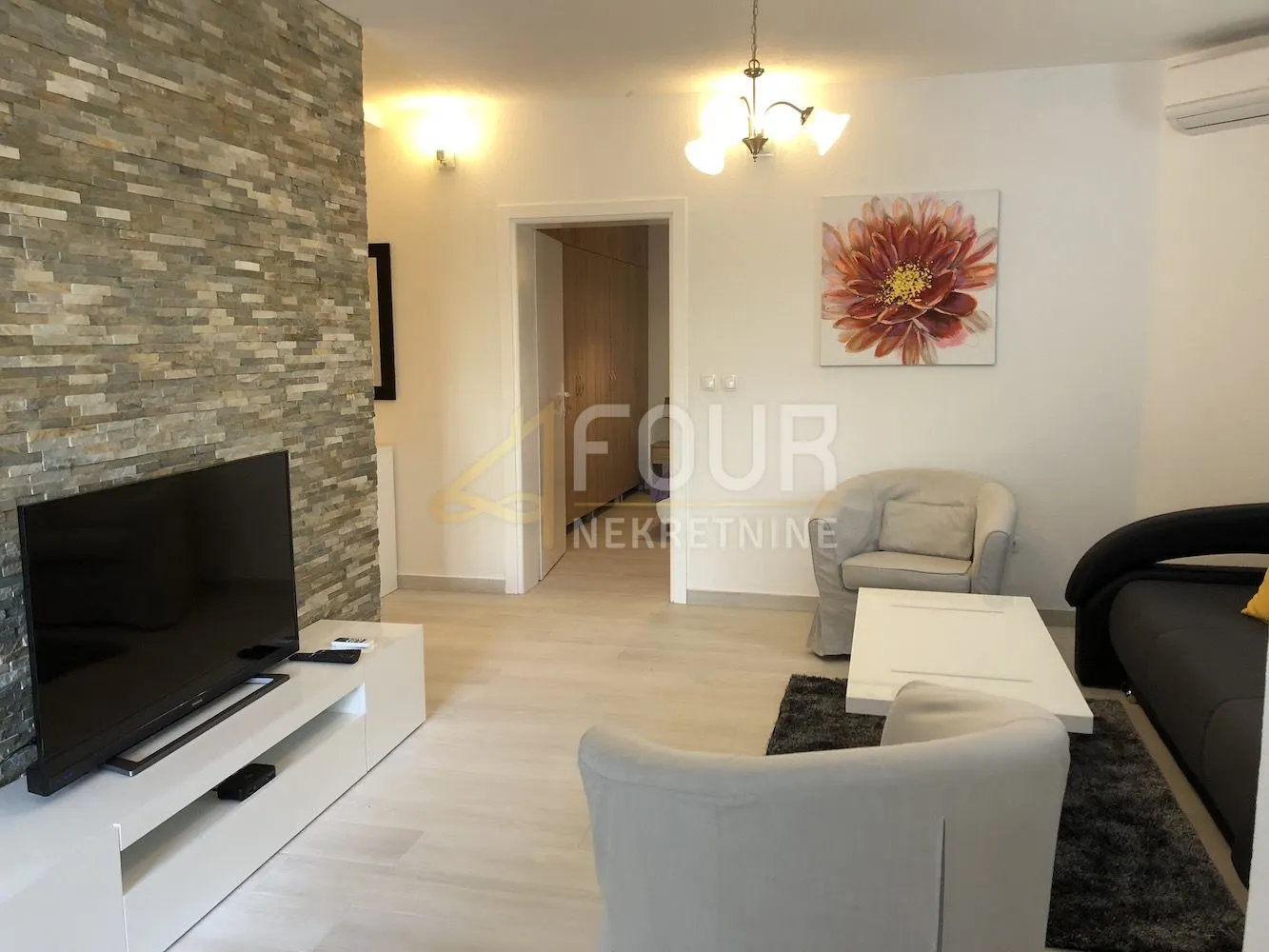 opatija - okolica, moderna vila s 8 stanova i bazenom - slika 14
