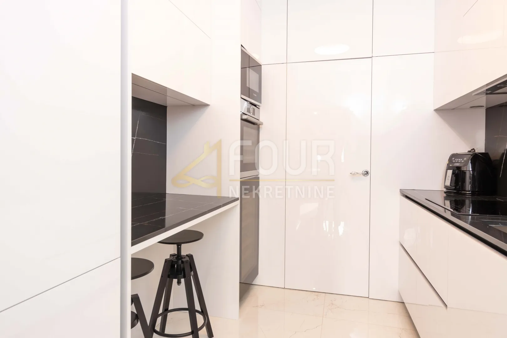 opatija, ičići, 3s+db, 147m2, balkon, pogled na more - slika 8