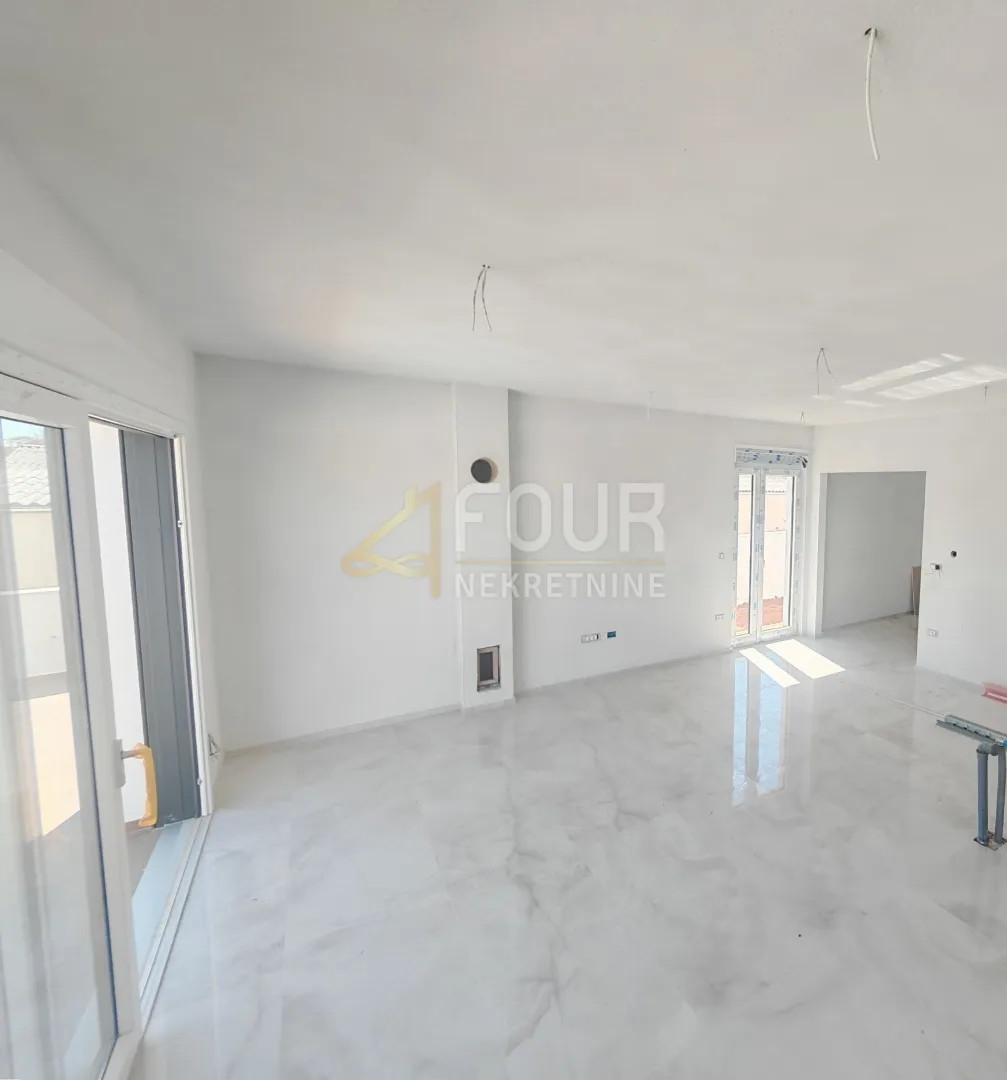 istra, svetvinčenat, novogradnja s bazenom, 160m2 - slika 3